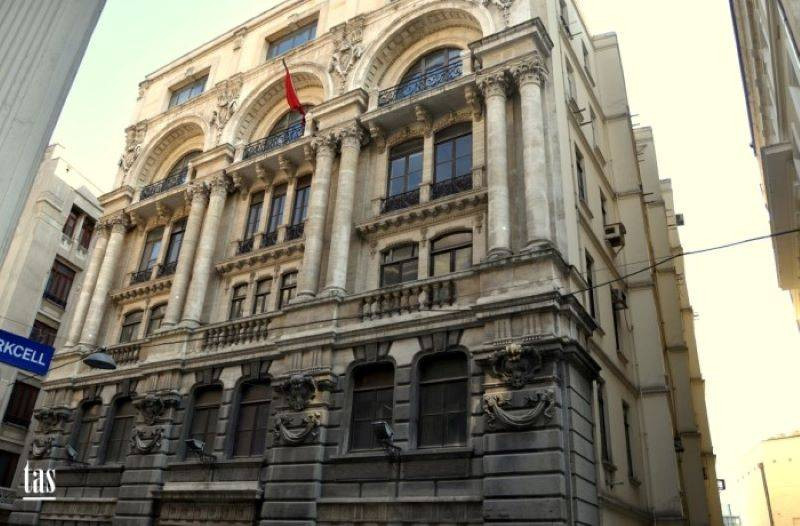 İş insanlarının tarihi bina merakı. Kim nereyi aldı - Resim: 5