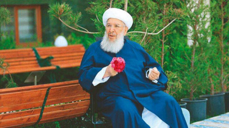 Menzil tarikatı ölen liderleri Abdulbaki Erol'un çorabı ve takkesi için müze açtı - Resim: 7