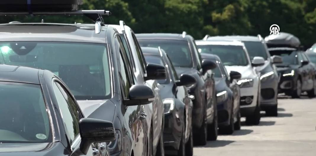 Euro TL'yi 30'a katlayınca gurbetçiler Kapıkule'ye dayandı - Resim: 4