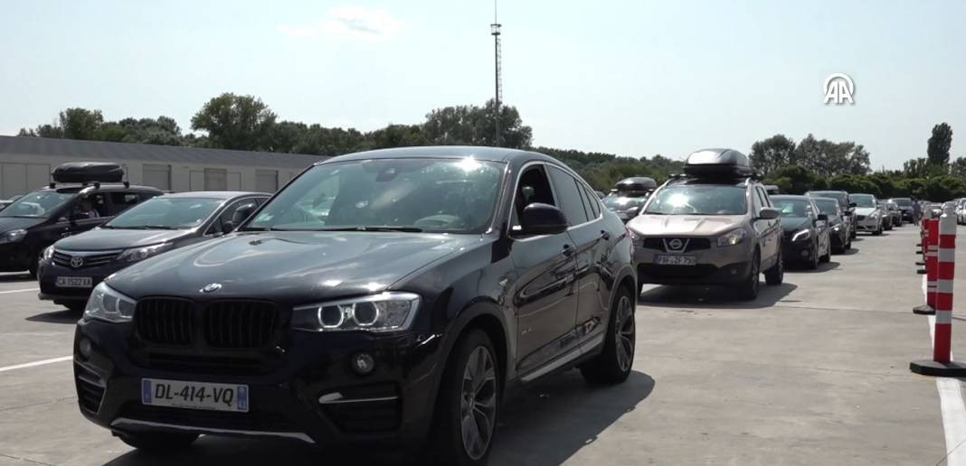 Euro TL'yi 30'a katlayınca gurbetçiler Kapıkule'ye dayandı - Resim: 3