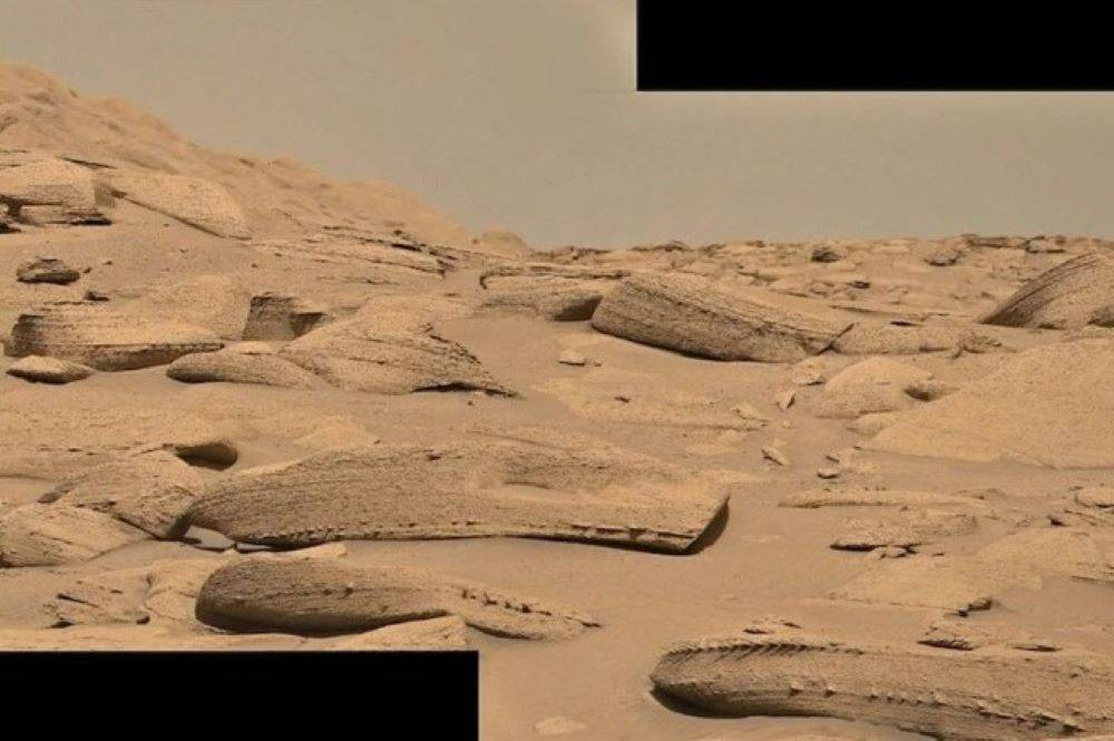 Mars'a uzay gemisi mi indi? Kızıl Gezegen'de sıra dışı bir cisim bulundu - Resim: 4