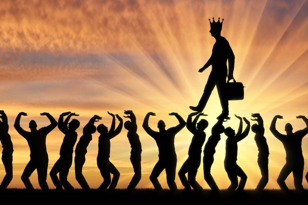 En narsist burçlar belli oldu. Bu burçlar kendilerinden başka kimseyi beğenmiyor - Resim: 12