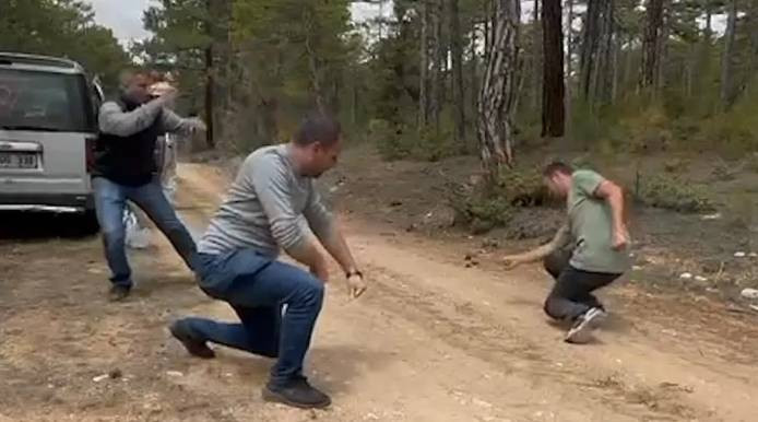 Köylülerin dağdan topladığı ürünün kilosu 3 bin TL. 5 kilo bulunca sevinçten zeybek oynadılar - Resim: 2