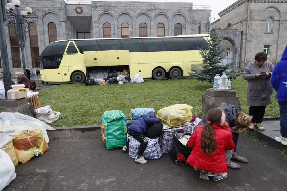 Karabağ'dan Ermenistan'a geçenlerin sayısı 100 bini aştı - Resim: 9