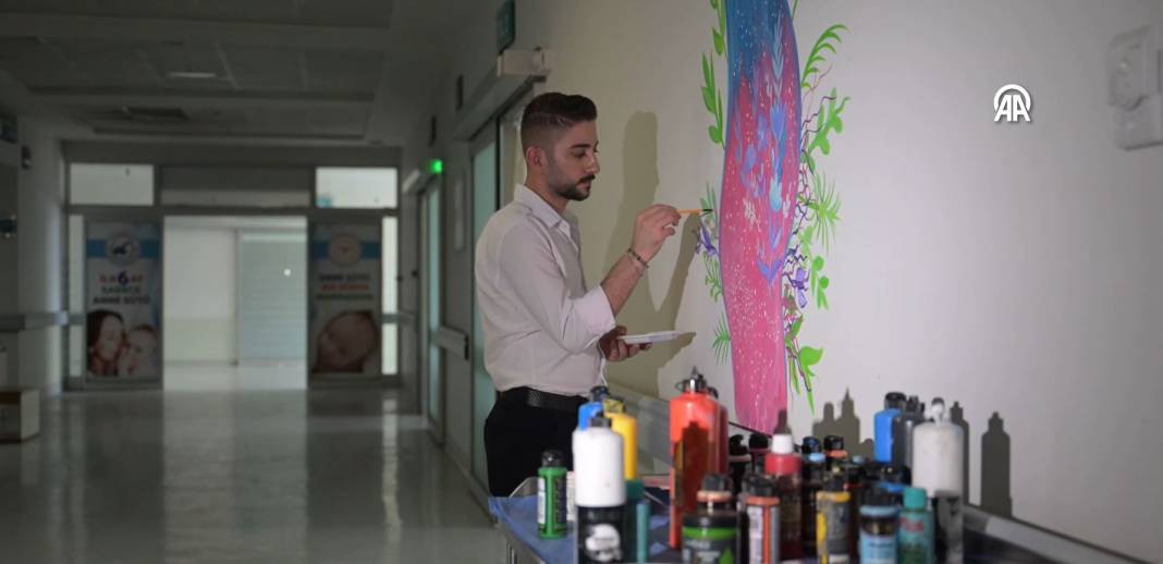 Hastanenin engelli temizlik görevlisi yaptığı resimlerle dikkat çekti. Resim öğretmeni oldu - Resim: 11