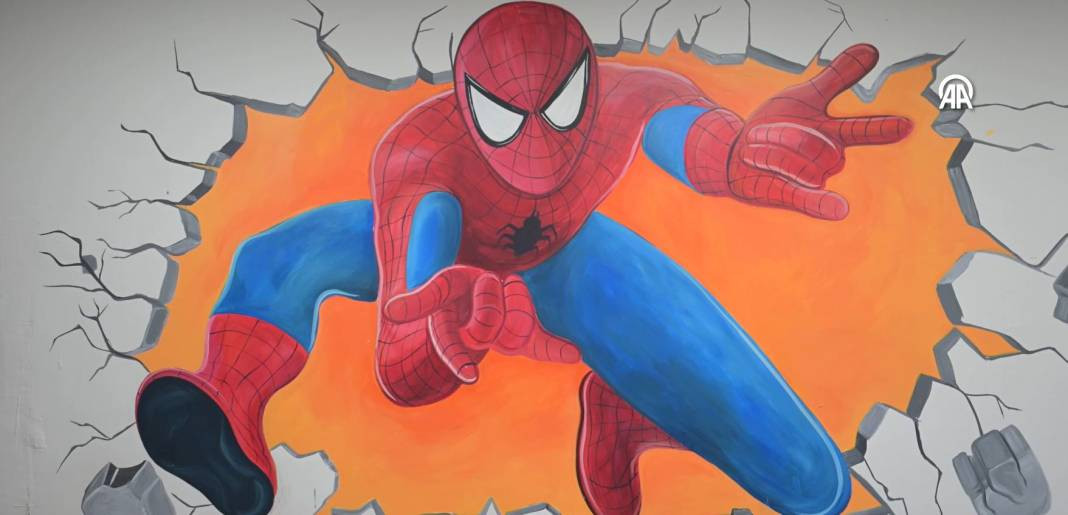 Hastanenin engelli temizlik görevlisi yaptığı resimlerle dikkat çekti. Resim öğretmeni oldu - Resim: 16