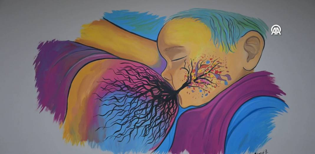 Hastanenin engelli temizlik görevlisi yaptığı resimlerle dikkat çekti. Resim öğretmeni oldu - Resim: 5