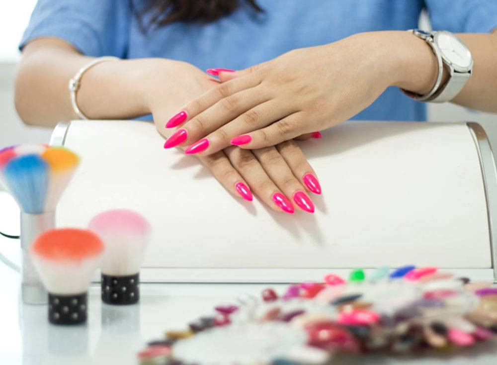 Kalıcı ojedeki gizli tehlike. Tırnaklarınız güzel görünsün diye bu riske girmeyin - Resim: 13