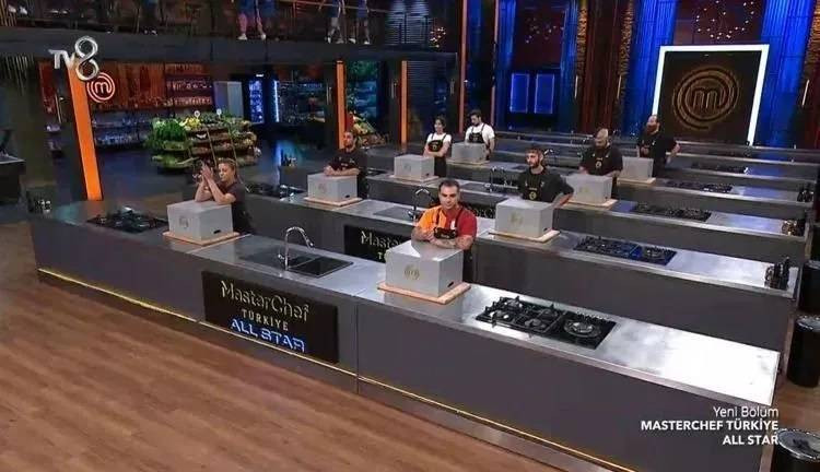MasterChef'te kriz! Mehmet Şef resti çekti - Resim: 10