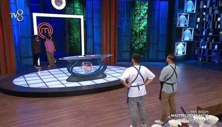 MasterChef'te kriz! Mehmet Şef resti çekti - Resim: 9