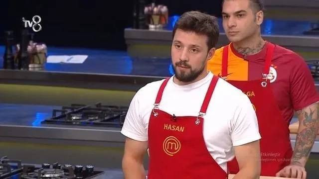 MasterChef'te kriz! Mehmet Şef resti çekti - Resim: 4