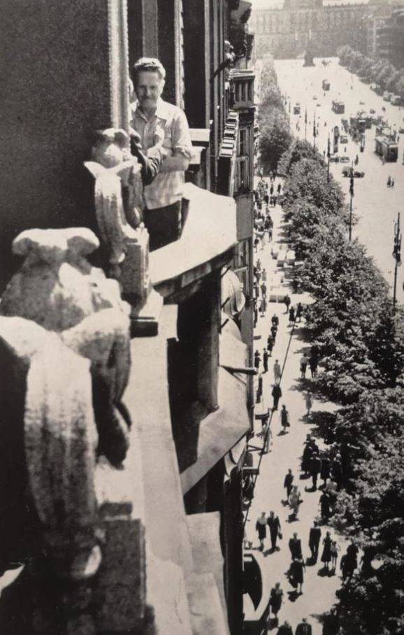 Nazım Hikmet'in bilinmeyen fotoğrafları ortaya çıktı - Resim: 4