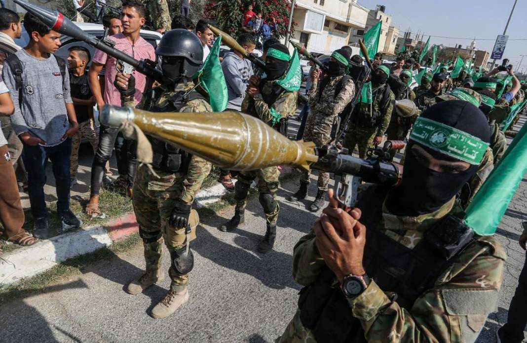 Ortadoğu kan gölü. 1113 kişi öldü - Resim: 14