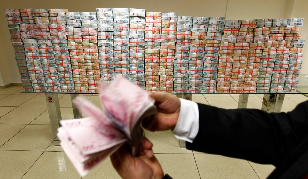 Bakan emeklilere yapılacak en düşük zam oranını açıkladı. Emekliler inanamadı ateş püskürdü - Resim: 9