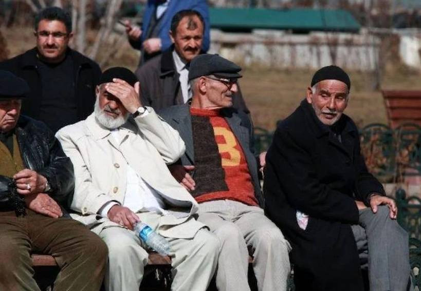 Emeklilikte prim ve yaş şartları değişti. Artık bu kadar yıl çalışan emekli maaşı alabilecek - Resim: 2