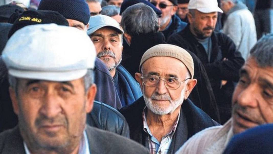 Emeklilikte prim ve yaş şartları değişti. Artık bu kadar yıl çalışan emekli maaşı alabilecek - Resim: 12