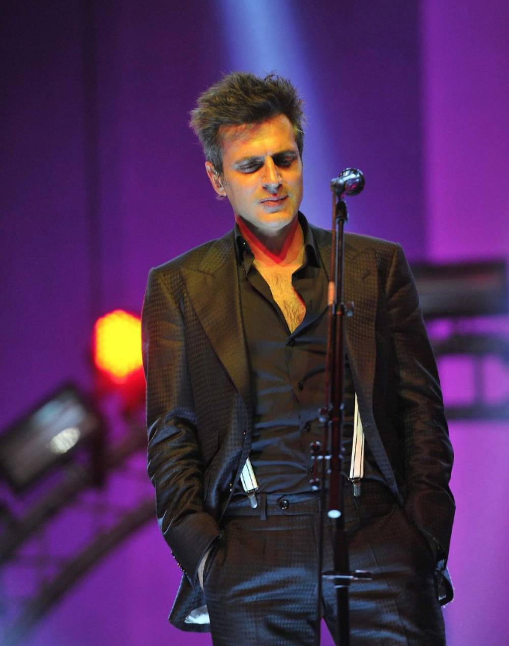 Cinsel içerikli mesajlar Teoman’ın kabusu oldu. Takıntılı hayranı ünlü sanatçının soyadını kullanmaya başladı - Resim: 3