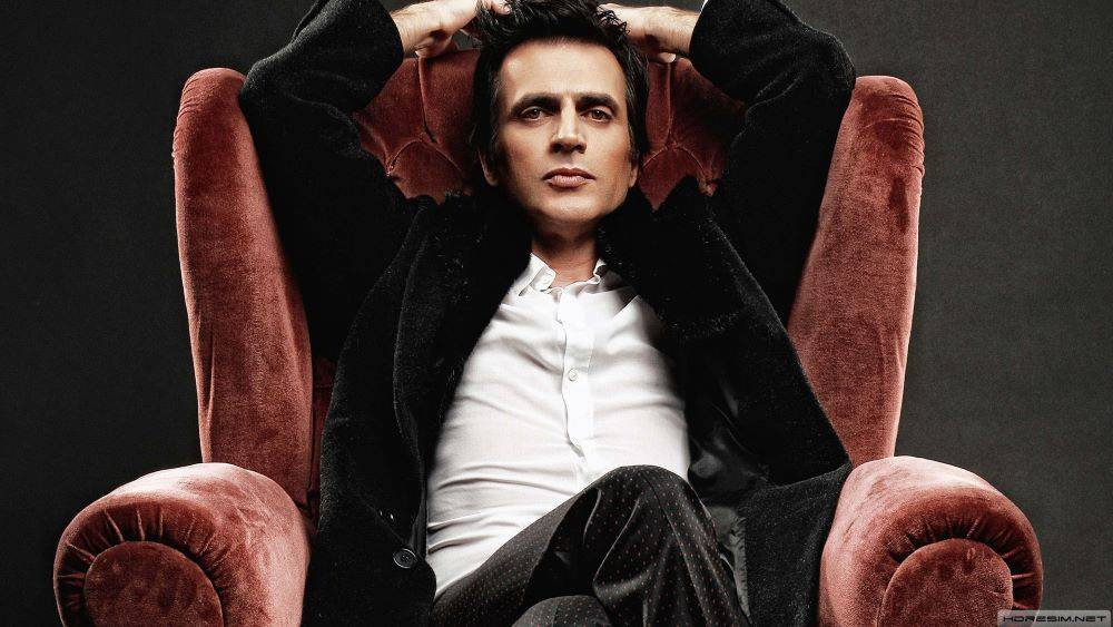 Cinsel içerikli mesajlar Teoman’ın kabusu oldu. Takıntılı hayranı ünlü sanatçının soyadını kullanmaya başladı - Resim: 8