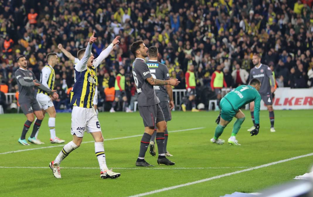 Fenerbahçe kabustan böyle uyandı. Karagümrük maçının en kritik anları - Resim: 68
