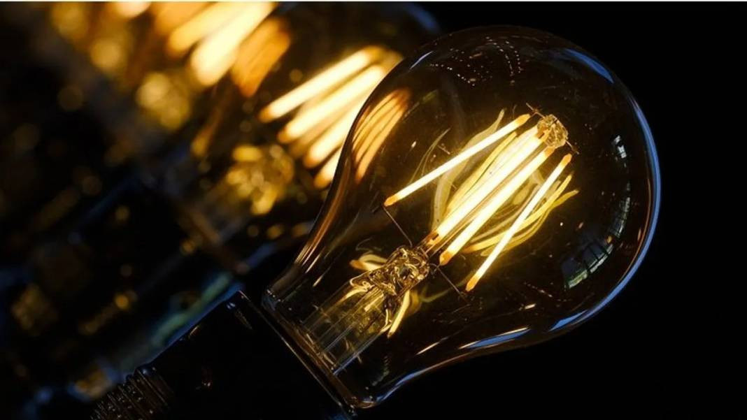 İstanbullular dikkat. Elektrikler bu saatler arasında kesik olacak - Resim: 11