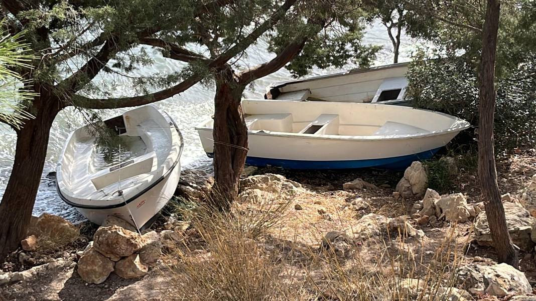 Bodrum'da fırtına 2 tekneyi parçaladı - Resim: 10