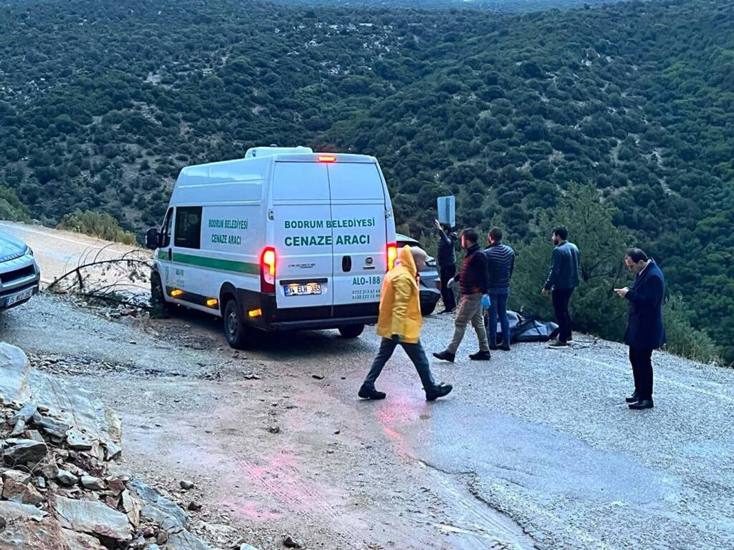Bodrum’da çarşafa sarılı bulunan kadın cesetlerinin kimlikleri açıklandı - Resim: 7