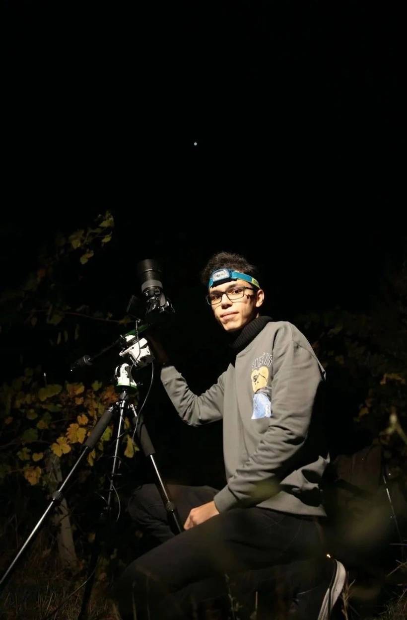 NASA Türk gencin fotoğraflarını paylaştı. Lise öğrencisi çıplak gözle görülmeyenleri çekti - Resim: 2