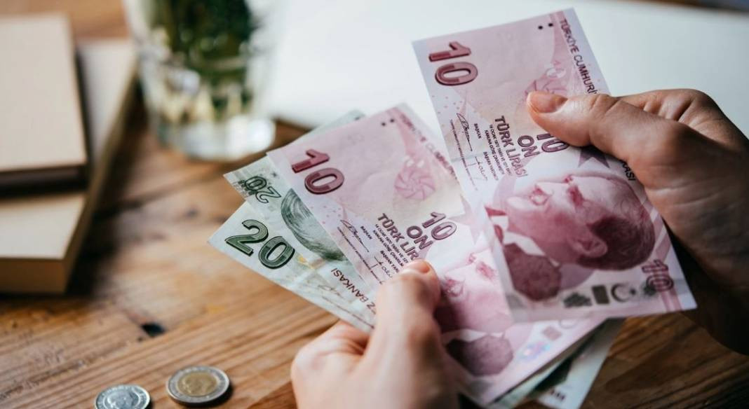 Cem Küçük bakanla makamında görüştü asgari ücrete yapılacak zammı açıkladı - Resim: 2