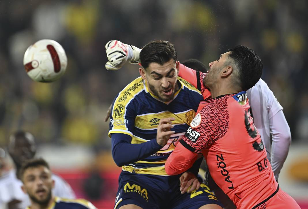 Başkent'te mücadele çok galip yok. Ankaragücü Beşiktaş maçının fotoromanı... - Resim: 28