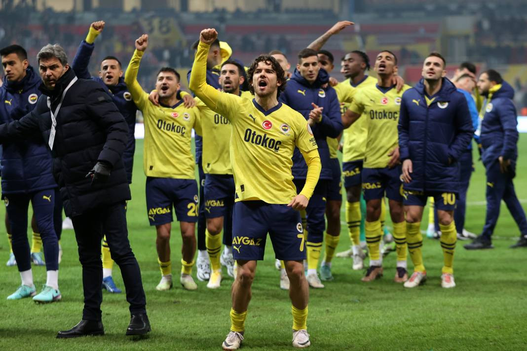 Fotoğraflarla Kayserispor Fenerbahçe maçı... Nefes kesen maçta neler oldu neler - Resim: 33
