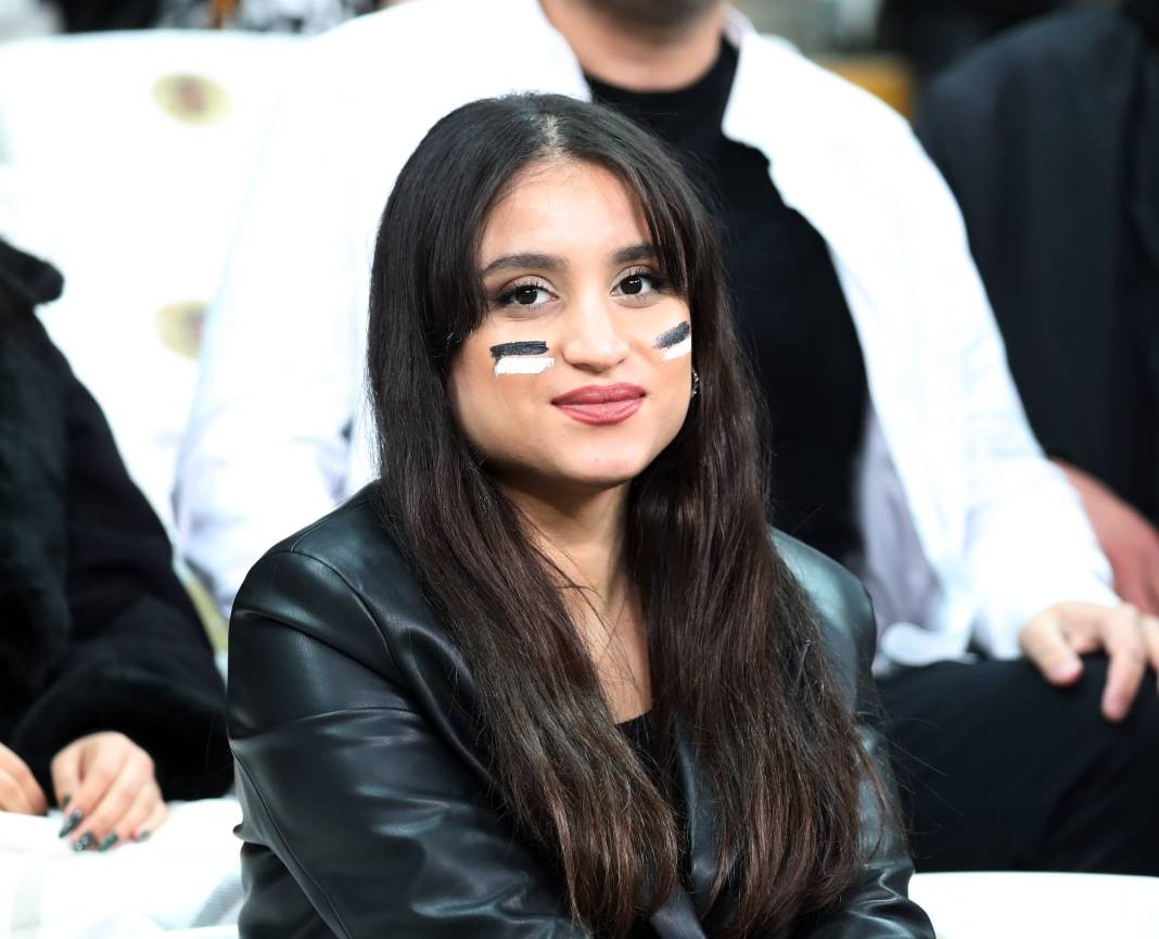 Beşiktaş taraftarı için sezon artık çile! Alanya'dan 3 yediler maç sonu özür dilediler. Alanyaspor Beşiktaş maçının çok özel fotoğrafları - Resim: 75