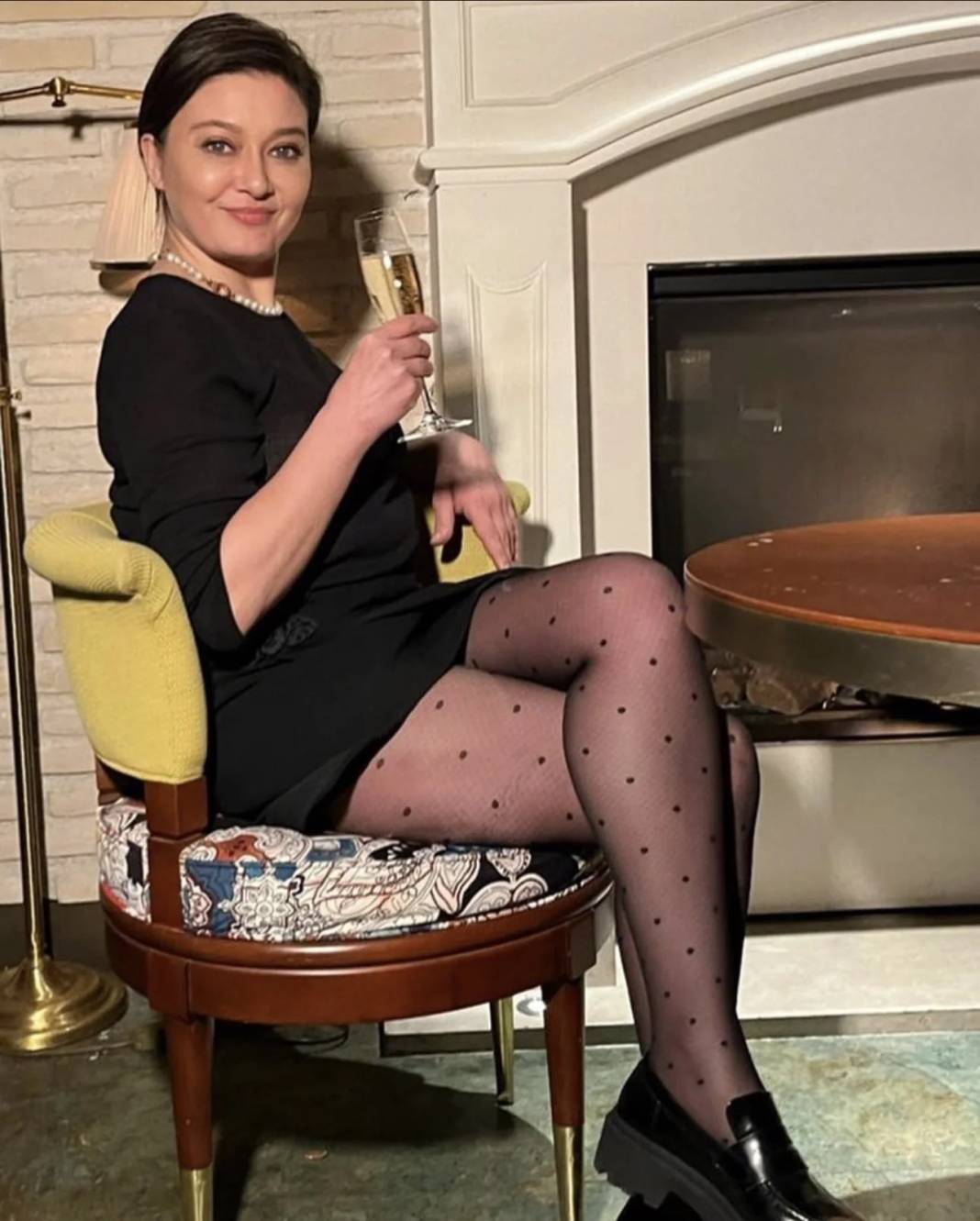 Nurgül Yeşilçay 14 kilo verdirten diyetini açıkladı. 47 yaşındaki sanatçı incecik oldu - Resim: 3