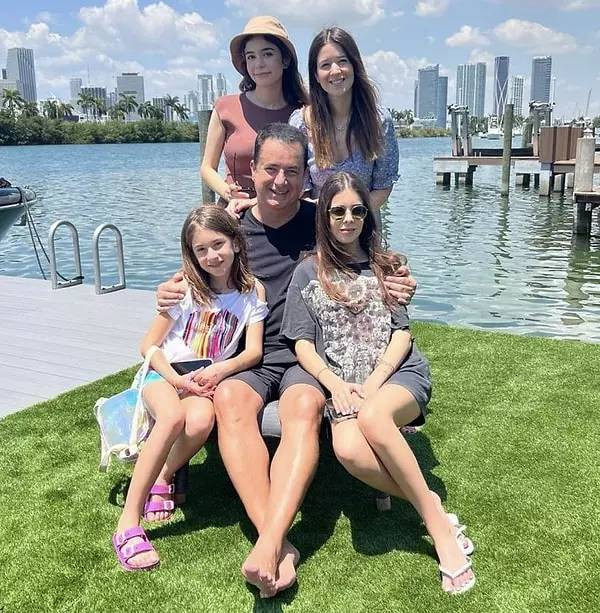 Acun Ilıcalı'nın kızı bir elbise giydi ortalığı yaktı geçti. Herkes şimdi bu kızı konuşuyor - Resim: 3