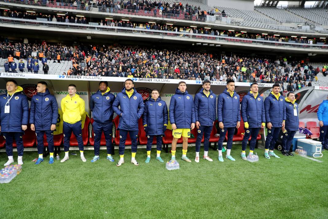 Cengiz Ünder'in üst düzey performansı taraftarını sevindirdi. 5-1'lik İstanbulspor Fenerbahçe maçının tüm fotoğrafları - Resim: 64