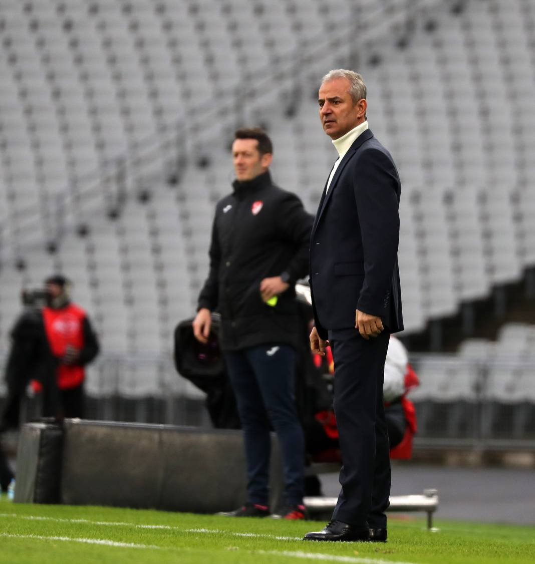 Cengiz Ünder'in üst düzey performansı taraftarını sevindirdi. 5-1'lik İstanbulspor Fenerbahçe maçının tüm fotoğrafları - Resim: 49