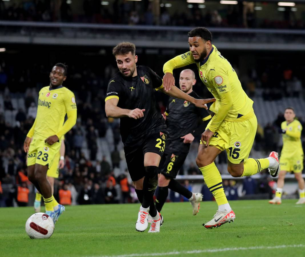 Cengiz Ünder'in üst düzey performansı taraftarını sevindirdi. 5-1'lik İstanbulspor Fenerbahçe maçının tüm fotoğrafları - Resim: 77