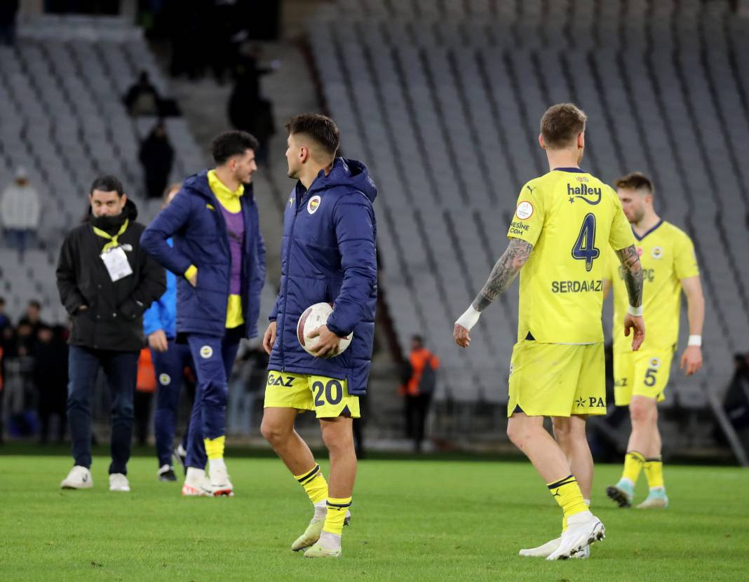 Cengiz Ünder'in üst düzey performansı taraftarını sevindirdi. 5-1'lik İstanbulspor Fenerbahçe maçının tüm fotoğrafları - Resim: 78