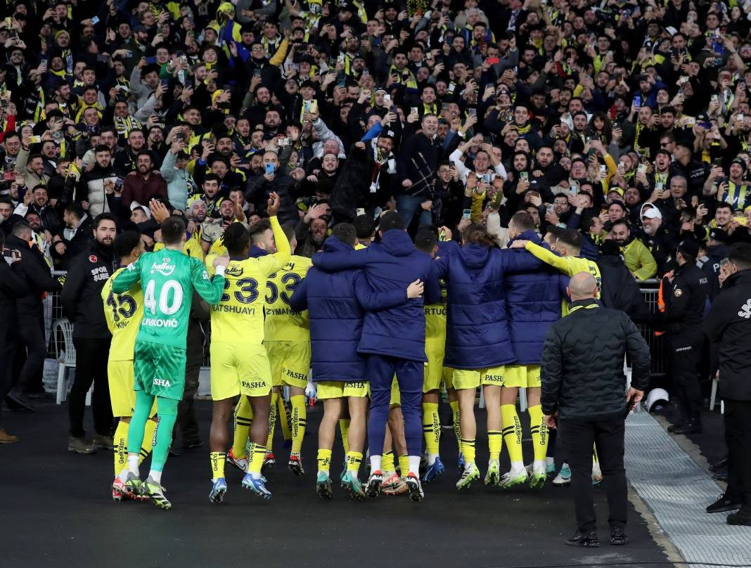 Cengiz Ünder'in üst düzey performansı taraftarını sevindirdi. 5-1'lik İstanbulspor Fenerbahçe maçının tüm fotoğrafları - Resim: 71