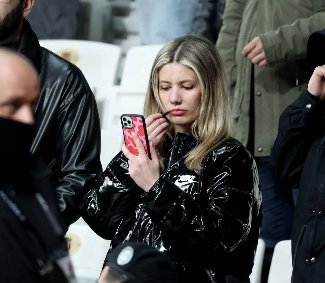 Fernando Santos ilk maçında neler yaptı neler. Taraftarları da coşturdu - Resim: 60