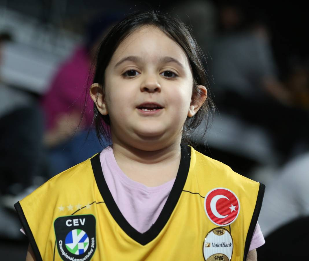 Zehra Güneş'in şov yaptığı maçta Vakıfbank Beşiktaş karşısında kazandı. Maçın tüm fotoğrafları - Resim: 69