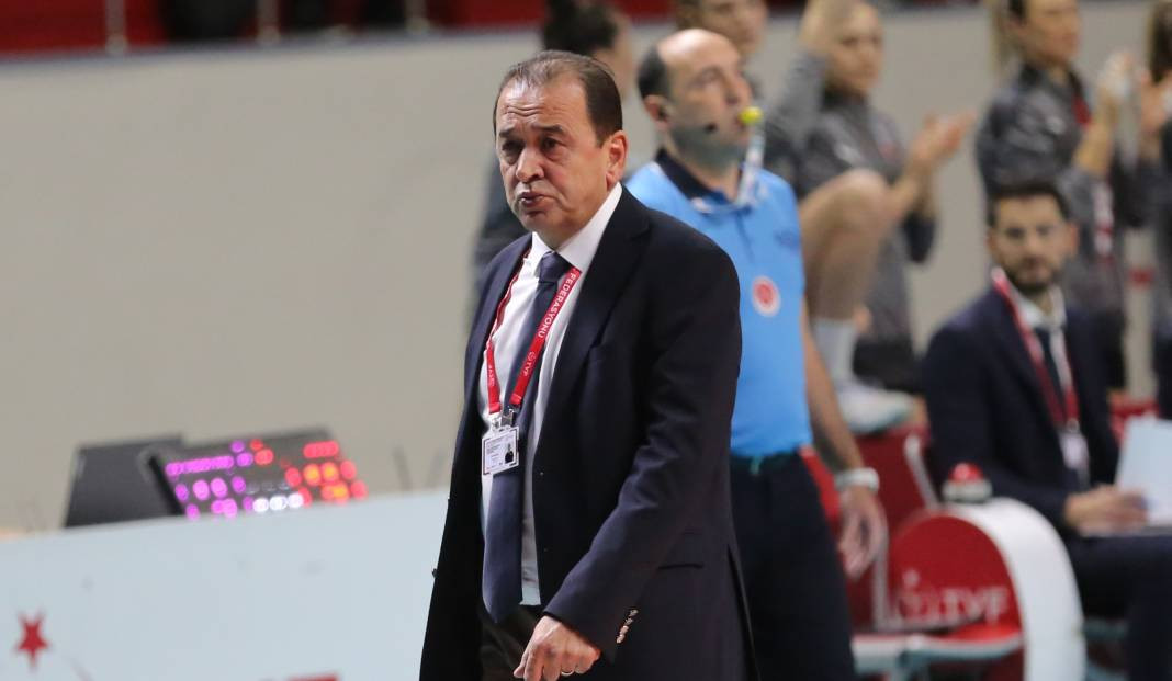 THY Kuzeyboru karşısında yüksekten uçtu. Nefes kesen maçı kazandı - Resim: 13