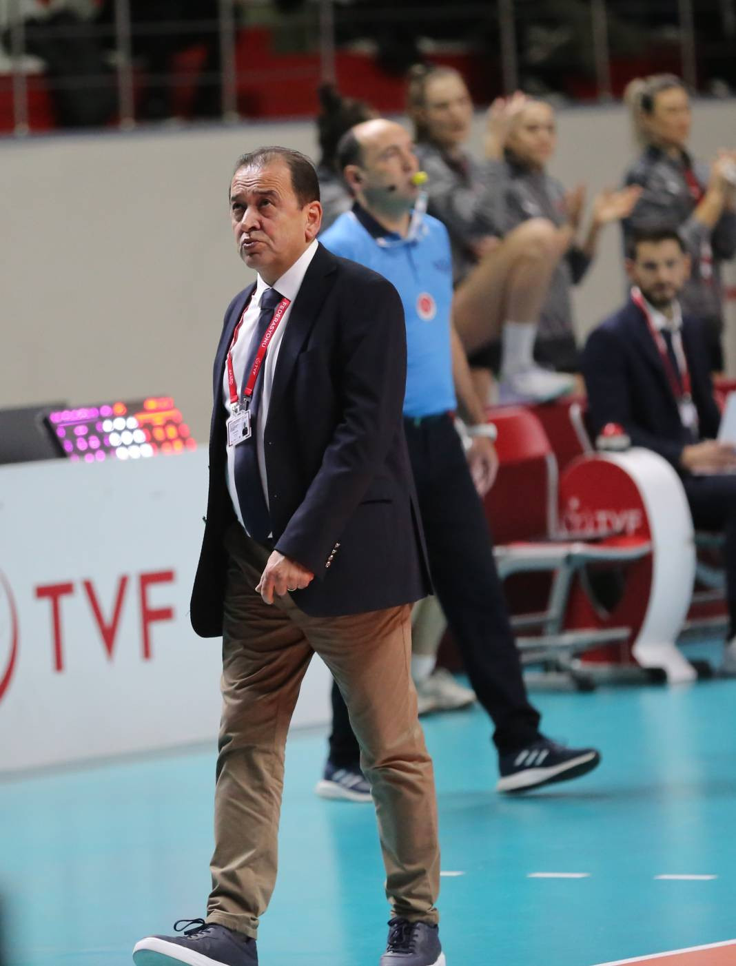 THY Kuzeyboru karşısında yüksekten uçtu. Nefes kesen maçı kazandı - Resim: 12