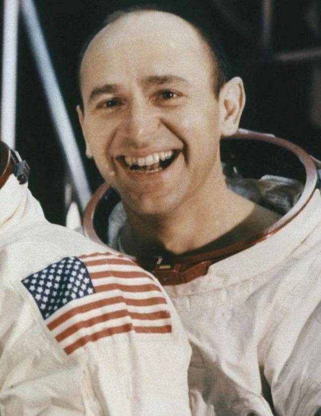 Üç Türk astronotun da ağzından çıkan ilk cümle neydi? Astronotların uzayda sarf ettiği ilk sözler - Resim: 6