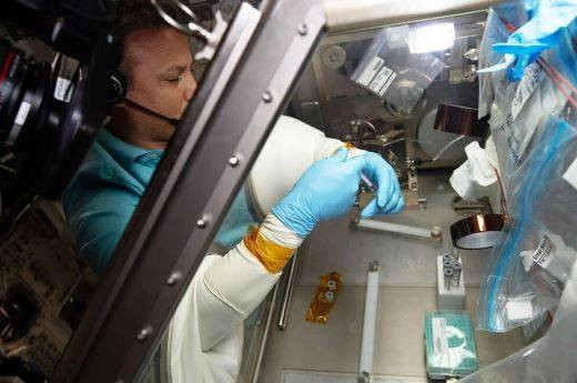 Alper Gezeravcı nasıl beslendiğini açıkladı. Uzay üssünde bir günü nasıl geçiyor? - Resim: 4