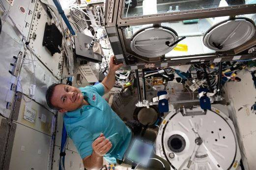 Alper Gezeravcı nasıl beslendiğini açıkladı. Uzay üssünde bir günü nasıl geçiyor? - Resim: 7