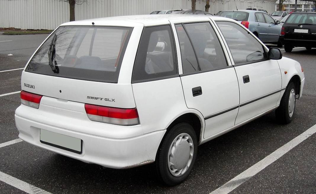 İkinci el otomobil piyasasında satışların durmasıyla bu araçlar 200 bin TL'nin altına düştü - Resim: 13