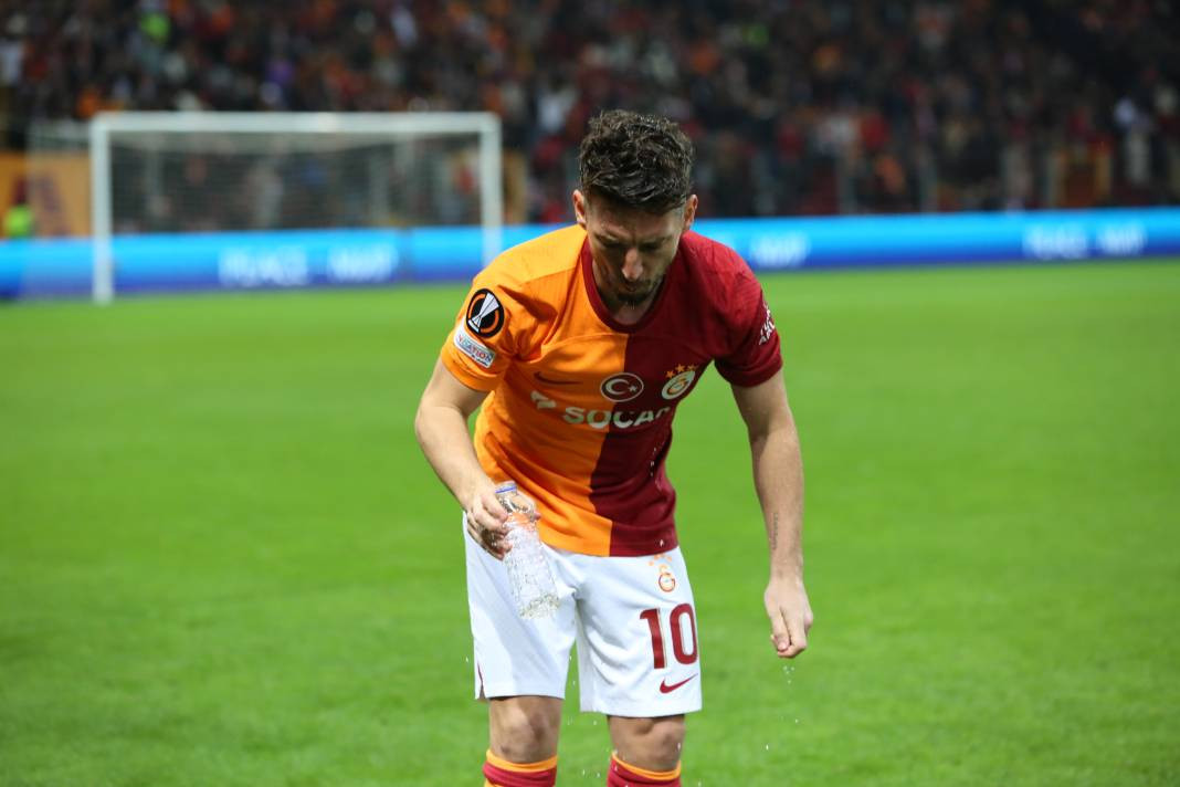 Muslera devleşti Icardi fişi çekti. Galatasaray taraftarı öldü öldü dirildi - Resim: 111