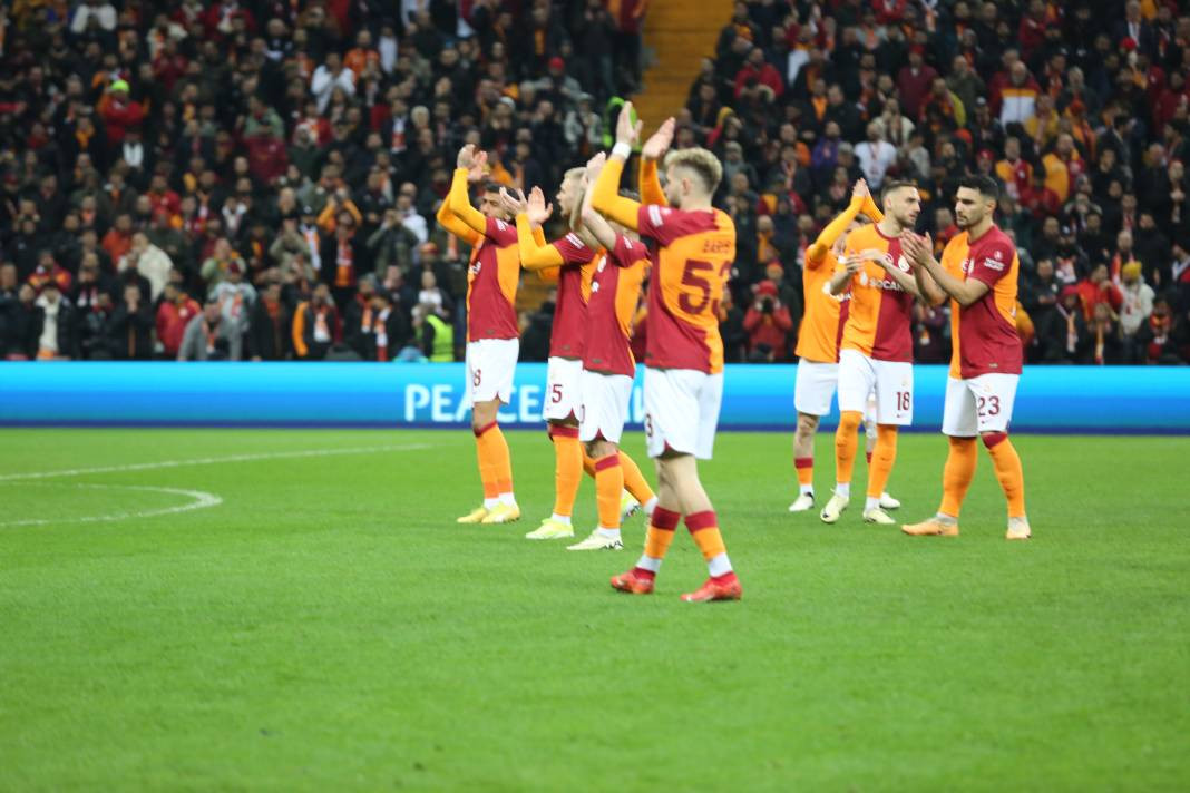 Muslera devleşti Icardi fişi çekti. Galatasaray taraftarı öldü öldü dirildi - Resim: 108