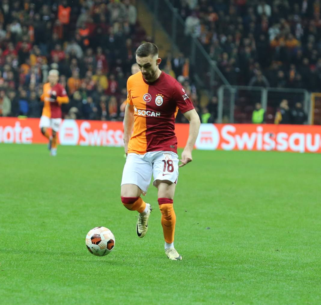 Muslera devleşti Icardi fişi çekti. Galatasaray taraftarı öldü öldü dirildi - Resim: 87