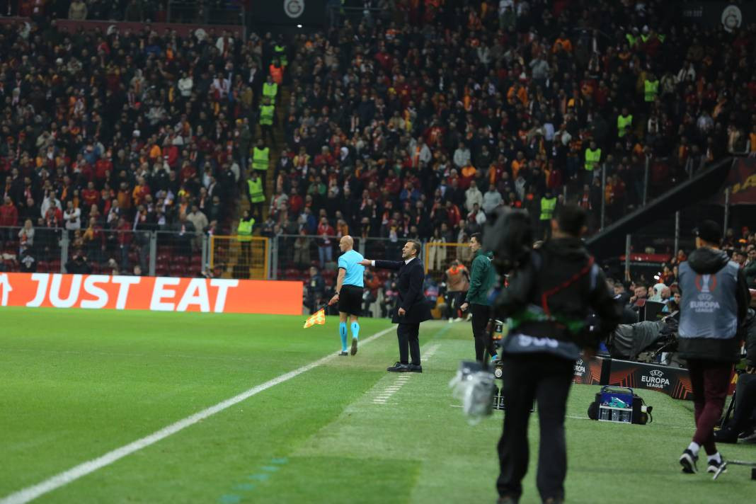 Muslera devleşti Icardi fişi çekti. Galatasaray taraftarı öldü öldü dirildi - Resim: 81